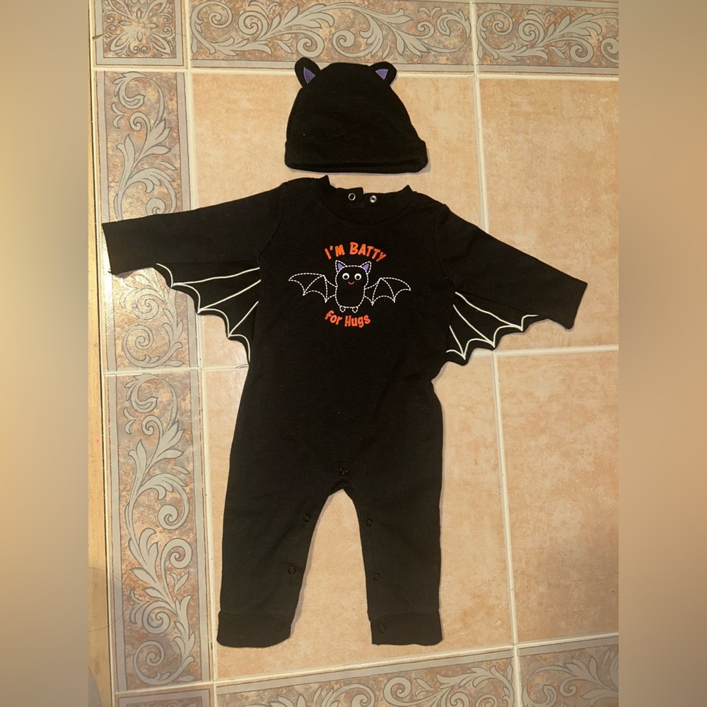 Baby Starters Black Bat Onesie with Hat